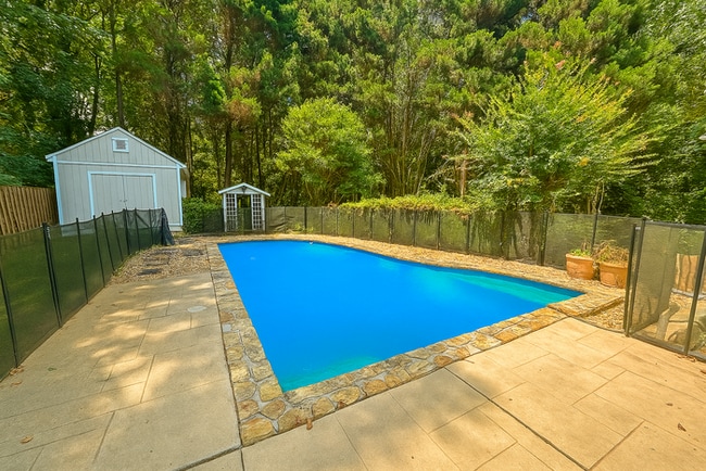 6759 Vic-Ar Rd in Atlanta, GA - Building Photo - Building Photo