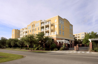 The Bristol in Charleston, SC - Foto de edificio - Building Photo