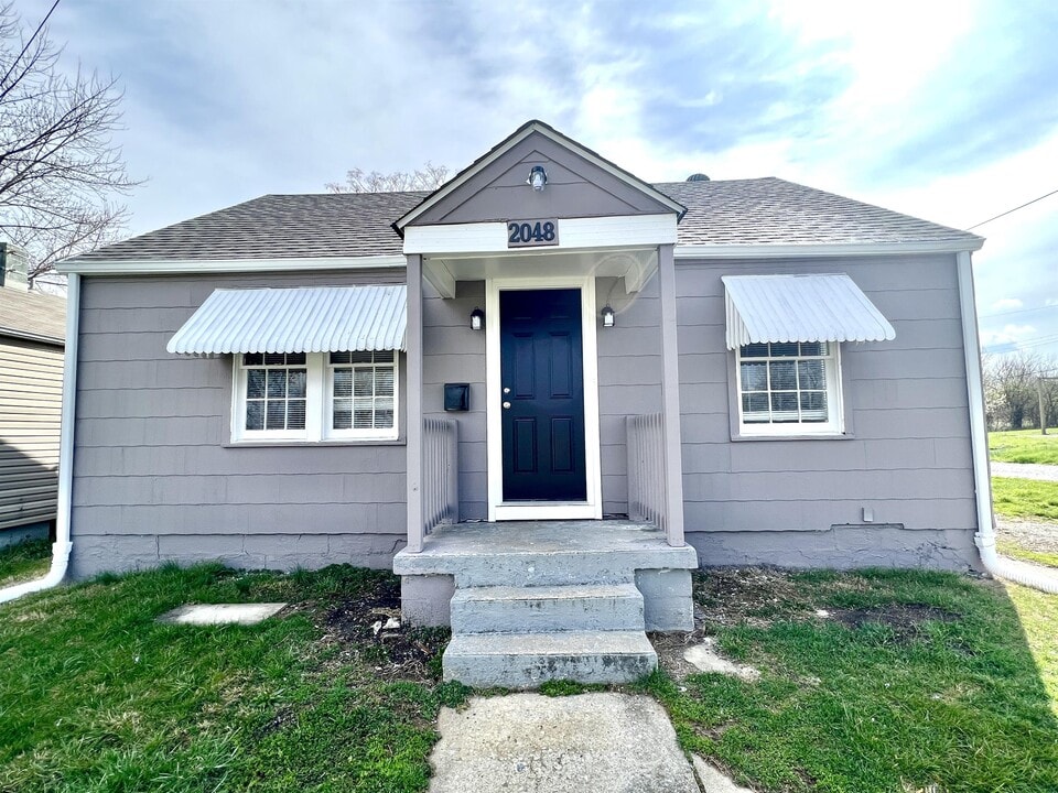 2048 Parrish Ave in Hamilton, OH - Building Photo