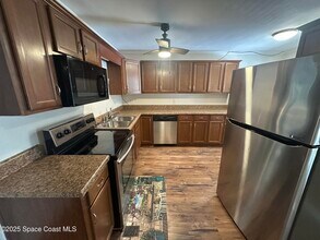 338 Elm St in Melbourne, FL - Building Photo - Building Photo