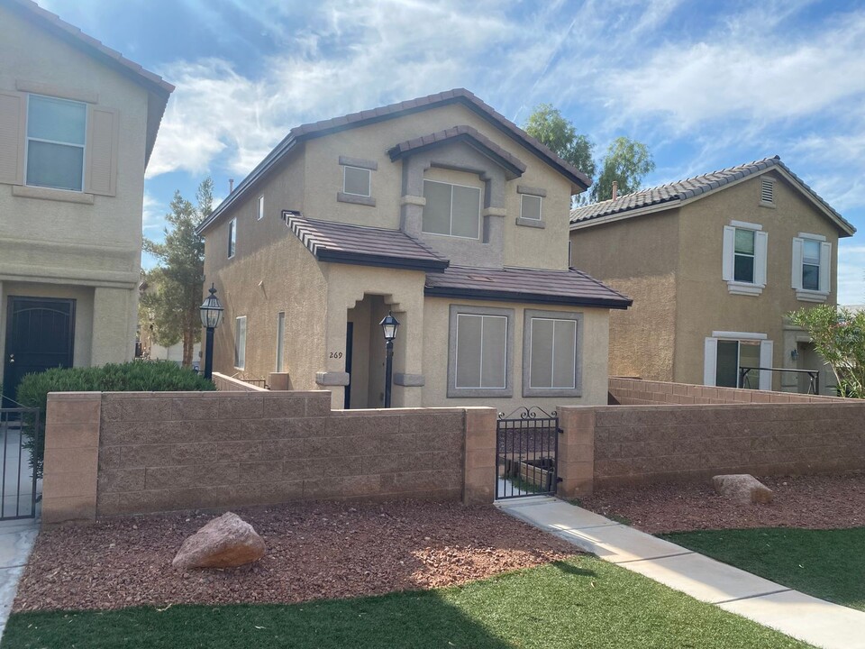 269 Bent Sunflower Ct in Las Vegas, NV - Building Photo