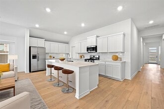 1613 Dove Rnch Rd in Andice, TX - Building Photo - Building Photo