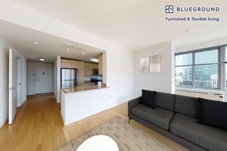 27 Barker Ave in White Plains, NY - Building Photo - Building Photo