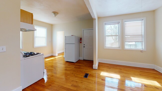 15 Langdon St, Unit #2 in Boston, MA - Building Photo - Building Photo