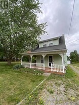 4012 Mountain St in Lincoln, ON - Building Photo