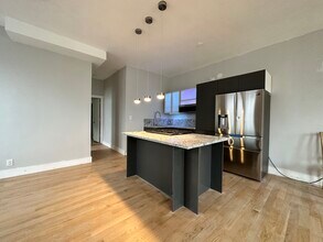 253 Federal St, Unit 2L in Providence, RI - Building Photo - Building Photo