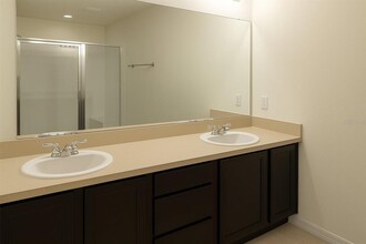 724 Virtuoso Ln in Orlando, FL - Building Photo - Building Photo