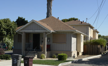 15548 Usher St in San Lorenzo, CA - Foto de edificio - Building Photo