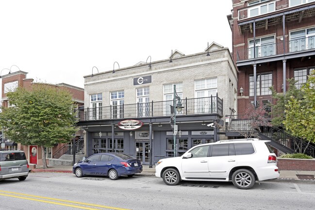 Three Sisters Building in Fayetteville, AR - Building Photo - Building Photo