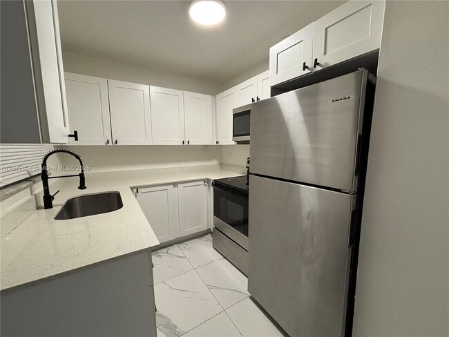 3203 NW 5th Terrace in Pompano Beach, FL - Building Photo - Building Photo