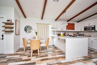 6557 Country Wood Way in Delray Beach, FL - Building Photo - Building Photo