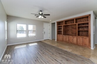 1348 S Loback Ln in Gilbert, AZ - Building Photo - Building Photo