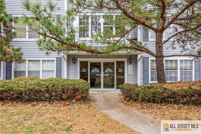 2611 Candlelight Ct in Helmetta, NJ - Building Photo - Building Photo