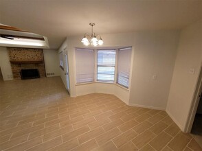 110 La Fawn Cir in Garland, TX - Building Photo - Building Photo