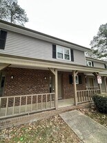 4912 N New Hope Rd in Raleigh, NC - Building Photo
