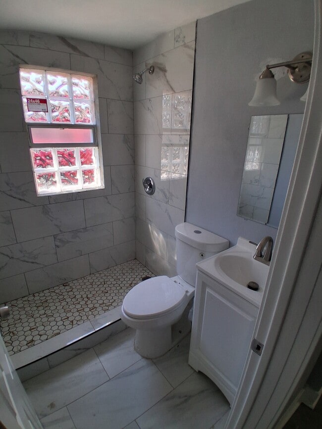 1732 Kremer Ave in Racine, WI - Building Photo - Building Photo