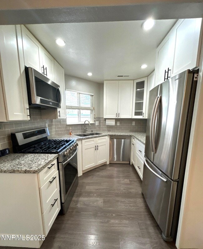 property at 2671 Sycamore Glen Dr