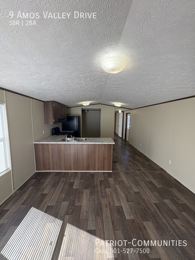 9 Amos Valley Dr in Springfield, IL - Building Photo - Building Photo