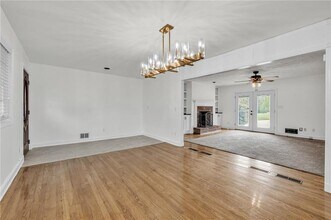 318 Tyrone Rd in Fayetteville, GA - Building Photo - Building Photo