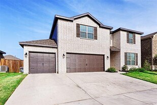 14105 Cassiopeia Dr in Haslet, TX - Building Photo