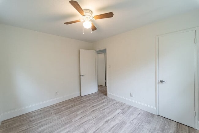 434 3rd St SW in Hickory, NC - Building Photo - Building Photo