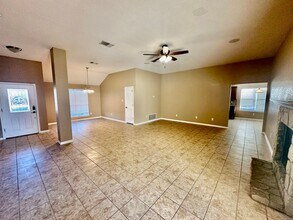 6503 Doersam Loop in Killeen, TX - Foto de edificio - Building Photo