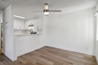 Calavo in Spring Valley, CA - Building Photo - Building Photo