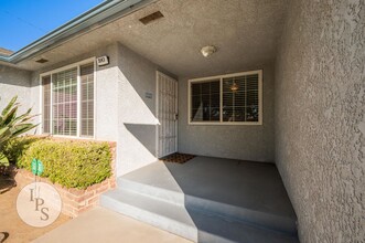 3143 E Rialto Ave in Fresno, CA - Building Photo - Building Photo