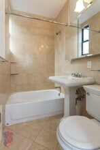 330 E 35th St in New York, NY - Building Photo - Building Photo