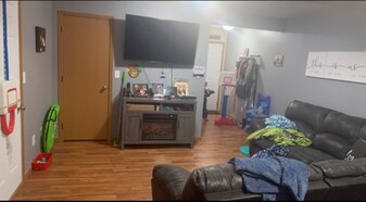 73 BB Way in Hurricane, WV - Building Photo