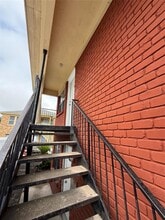 7126 Vandeman St-Unit -A in Houston, TX - Building Photo - Building Photo