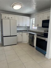 17331 NW 45th Ct in Miami Gardens, FL - Building Photo - Building Photo