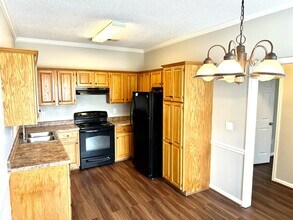 148 Chase Creek Cir in Pelham, AL - Building Photo - Building Photo