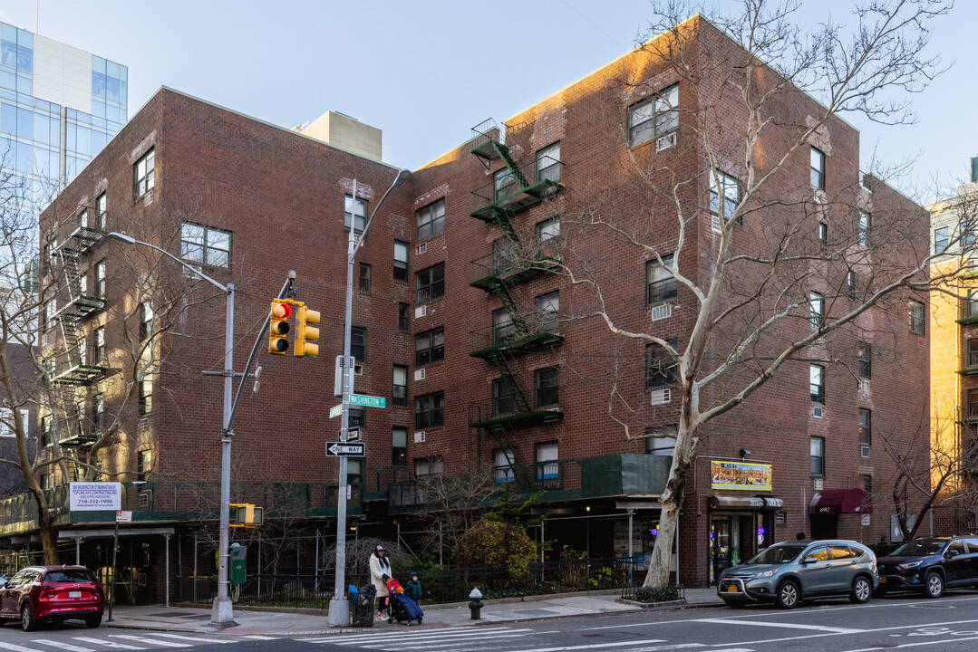 West Village Houses - Cooperative in New York, NY - Foto de edificio