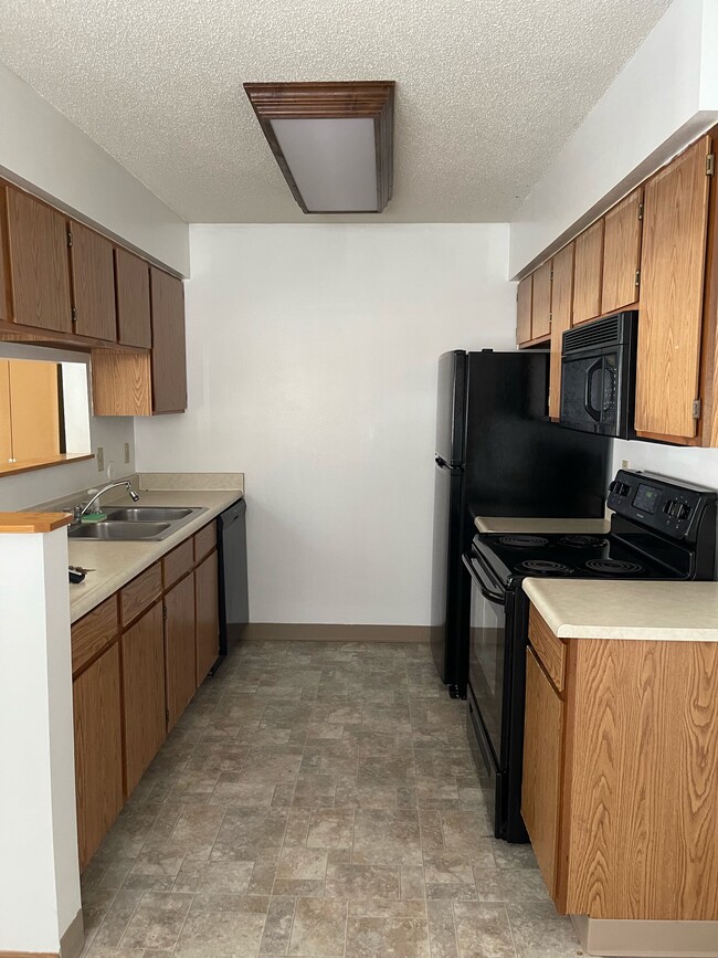 property at 4308 Maricopa Dr
