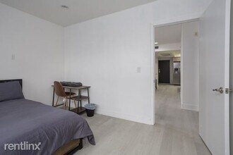 1301 Brockton Ave-Unit -Apt 108 in Los Angeles, CA - Building Photo - Building Photo