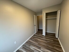 11 Reading Crescent in Saint John, NB - Building Photo - Building Photo