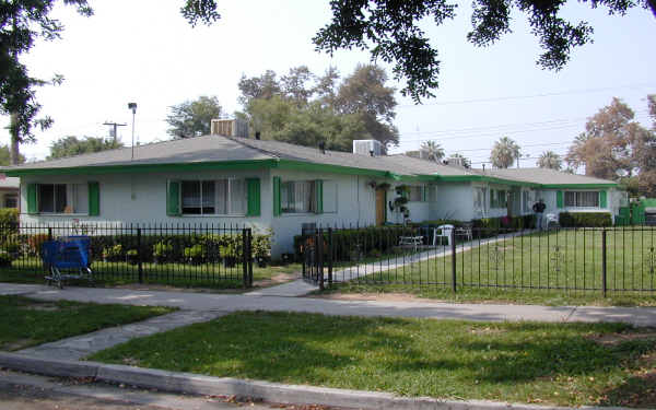 1813-1825 Loma Vista St in Riverside, CA - Foto de edificio - Building Photo