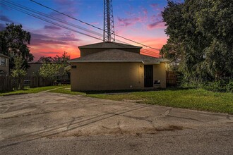 8416 N 9th St-Unit -B in Tampa, FL - Building Photo - Building Photo