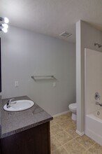 2444 W Brook Ridge St in Springfield, MO - Building Photo - Building Photo