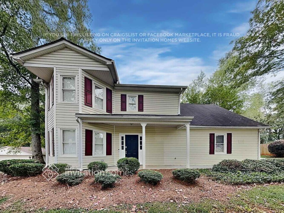 1724 Cum Laude Way in Lawrenceville, GA - Building Photo