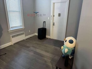 21-44-44 71st St in Queens, NY - Building Photo - Building Photo