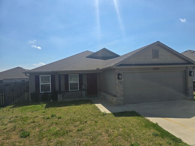 property at 1061 E Bunting St