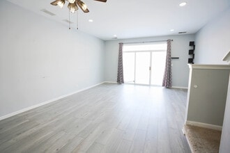 2441 Oneida Ln in Naperville, IL - Building Photo - Building Photo