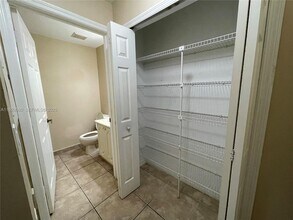 8507 NW 140th Ter, Unit 801 in Miami Lakes, FL - Building Photo - Building Photo