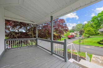 401 Cadwalader Ave in Elkins Park, PA - Building Photo - Building Photo