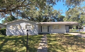 14700 SW 34th Terrace Rd in Ocala, FL - Building Photo