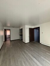 3060 Bernice Ave in Lansing, IL - Building Photo - Building Photo