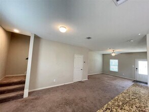 1579 Violet Ln in Kyle, TX - Building Photo - Building Photo