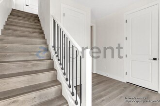 15387 SE Hawthorne Mdws St in Portland, OR - Building Photo - Building Photo